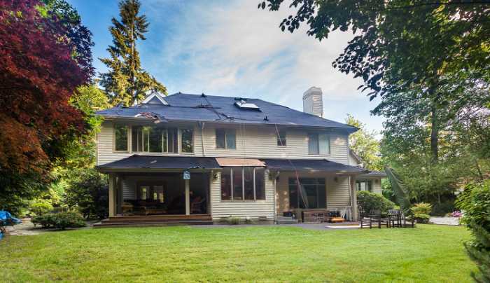 homeowners insurance replacing roof